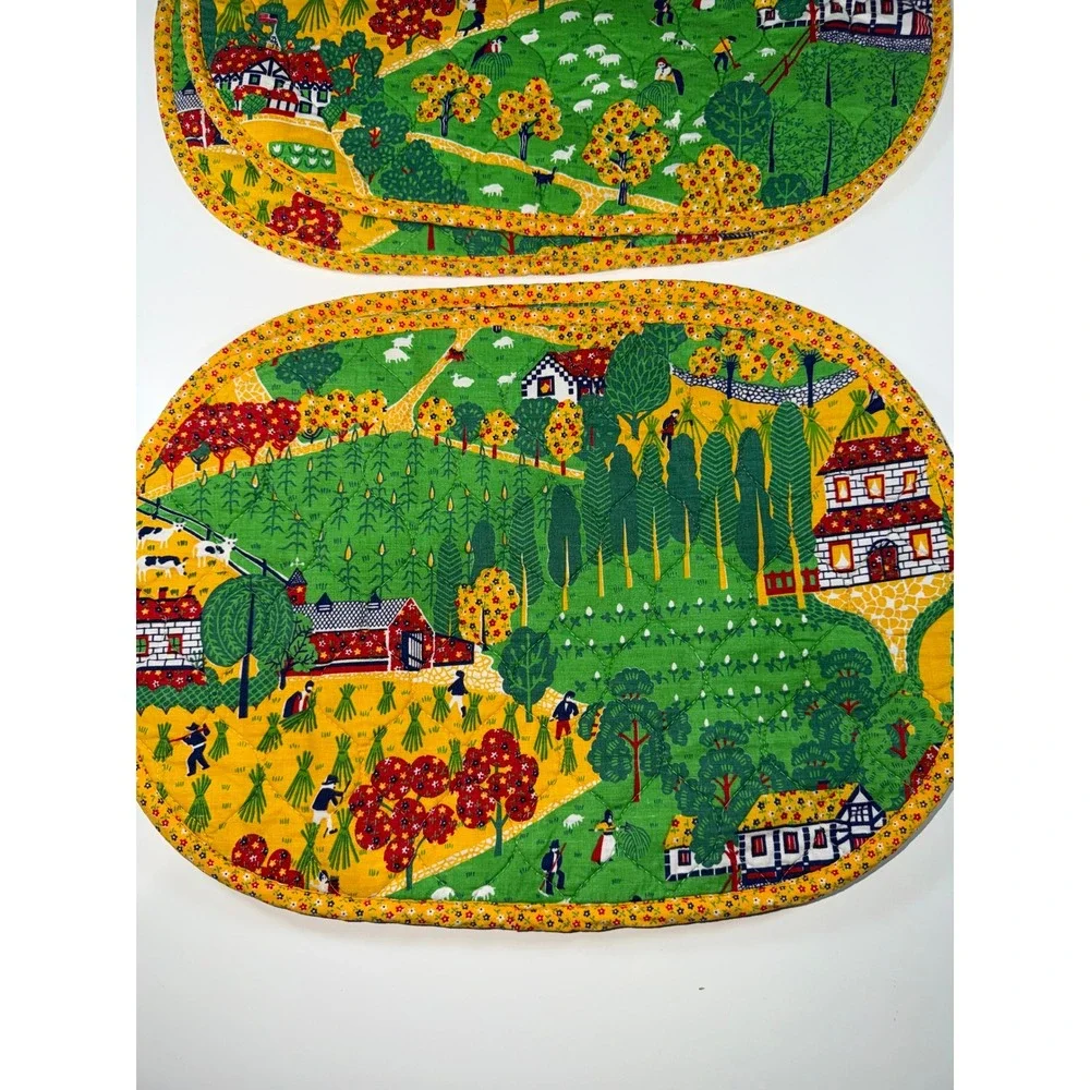 Farm Folk Art Quilted Placemats Green Yellow‎ Set of 4 Cottagecore Farmer Calico